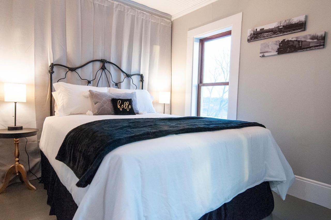 Dabbs Hotel Bed And Breakfast Llano Zewnętrze zdjęcie